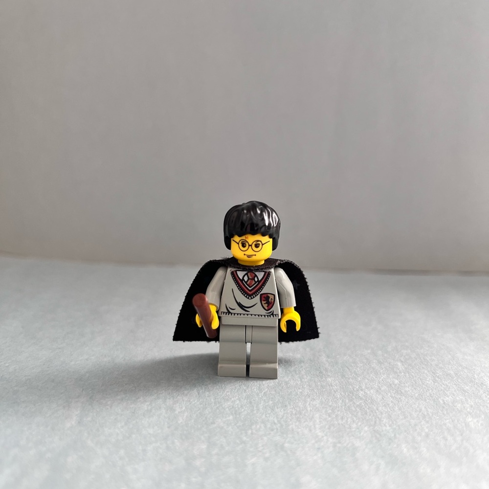 LEGO Harry Potter Minifigure - Picture 1 of 3